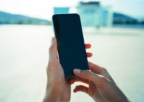Mains - smartphone - OnePlus