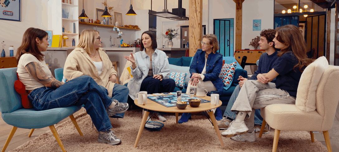 Holy Camille, Lola Dubini, Ambre Larrazet, Nadège Larcher, Lucas et Maëlle